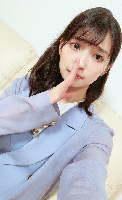 高野麻里佳